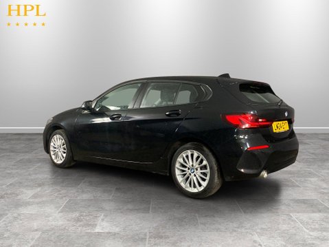 BMW 1 Series 1.5 118i SE (LCP) Hatchback 5dr Petrol DCT Euro 6 (s/s) (136 ps) Half Leath 5