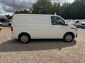Volkswagen Transporter SWB L1H1 Low Roof Highline T28 Air Con Alloys Sensors EURO 6 SELECT 5