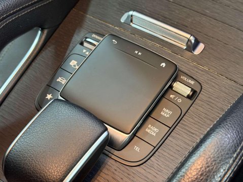 Mercedes-Benz GLE 2.9 GLE350d AMG Line SUV 5dr Diesel G-Tronic 4MATIC Euro 6 (s/s) (272 ps) 64