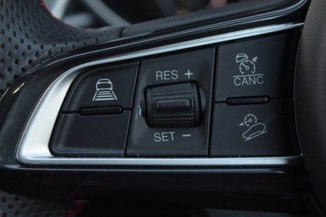 Alfa Romeo Stelvio V6 Biturbo Quadrifoglio 34