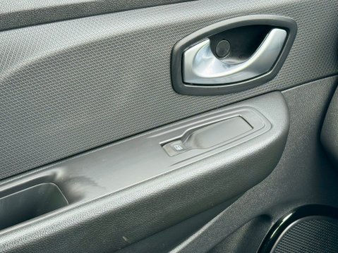 Renault Clio DYNAMIQUE NAV 42