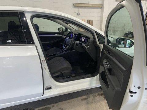 Volkswagen Golf LIFE ETSI DSG 12