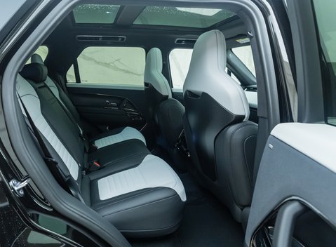 Land Rover Range Rover Sport P635 SV EDITION ONE 18