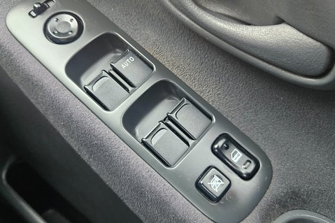 Suzuki Grand Vitara 2.0 16V LOOK! ONLY 63000 MILES! 4x4! ONE OWNER FROM NEW! FSH! 25