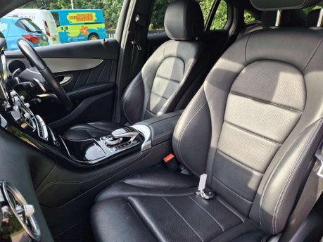 Mercedes-Benz GLC 2.1 GLC 220 D 4Matic AMG Line Auto 4WD 5dr 38