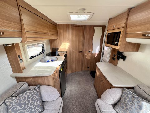 Compass Corona 462  20