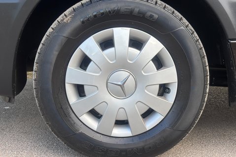 Mercedes-Benz Sprinter 319 V6 Cdi Lwb Hr Panel Van - Air Con / Twin Side Doors / Rear Camera 30