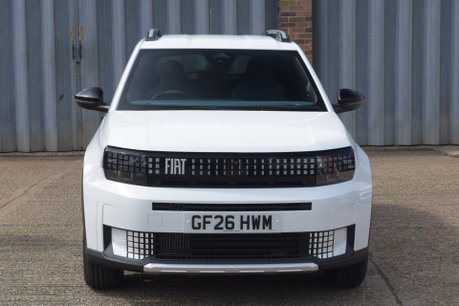 Fiat Grande Panda 1.2 Hybrid 48V 110 Icon 2