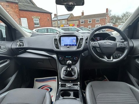 Ford Kuga TITANIUM EDITION 12