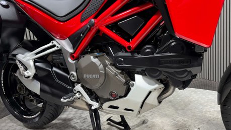 Ducati Multistrada 1200 1200 S Adventure Bike 2015 only 7K full Ducati history 21