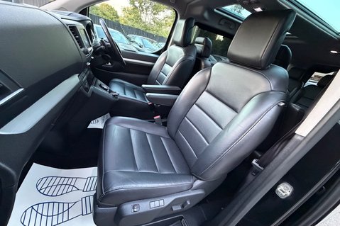 Toyota Proace Verso D-4D L2 VIP - 7 SEATER - AUTOMATIC  14