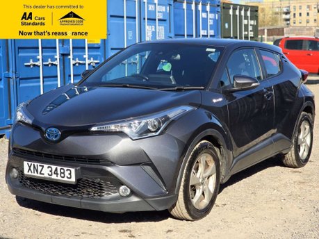 Toyota C-HR 1.8 VVT-h Icon SUV 5dr Petrol Hybrid CVT Euro 6 (s/s) (122 ps) 3