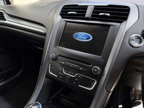 Ford Mondeo 2.0 Mondeo Titanium Econetic TDCi 5dr 28