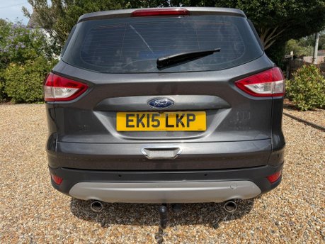 Ford Kuga 2.0 TDCi Titanium 2WD Euro 6 (s/s) 5dr 9