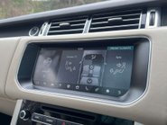 Land Rover Range Rover 3.0 Range Rover Vogue TDV6 Auto 4WD 5dr 23