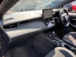 Toyota Corolla 1.8 Corolla GR Sport HEV CVT 5dr 17