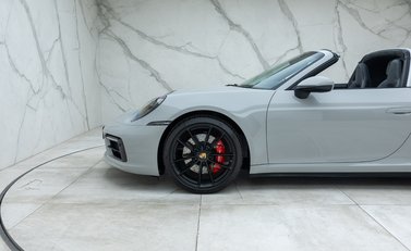 Porsche 911 Targa 4S (992) 39