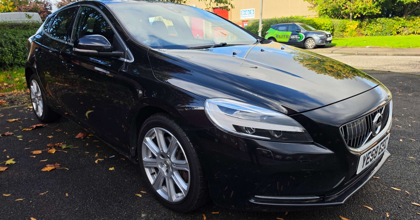 2018 Volvo V40