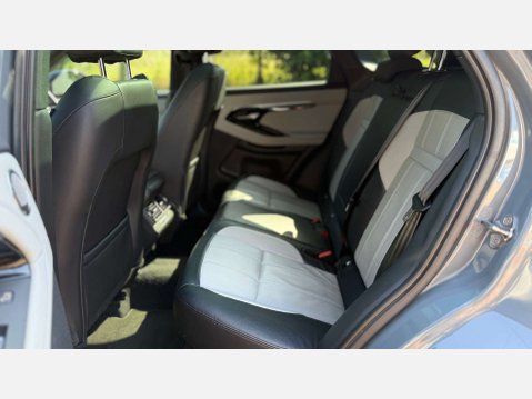 Land Rover Range Rover Evoque 2.0 Range Rover Evoque First Edition D Auto 4WD 5dr 13