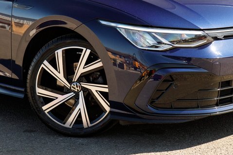 Volkswagen Golf R-LINE TSI 12