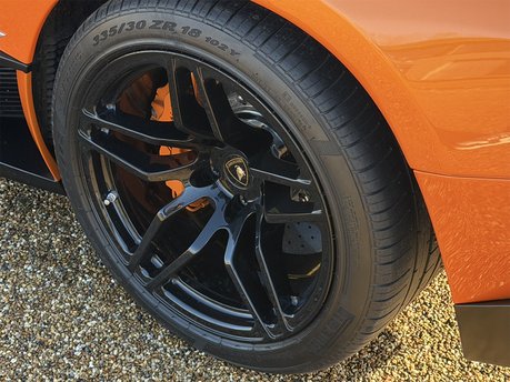 Lamborghini Murcielago LP760-4 SV 42