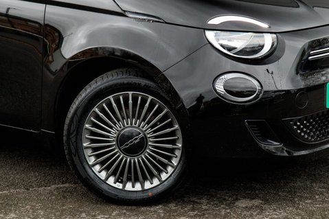 Fiat 500e ICON 12