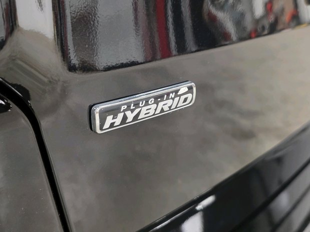 Ford Transit Custom Transit Custom PHEV 320L1 H1 Limited Auto Van 2.5L 227PHEV 8