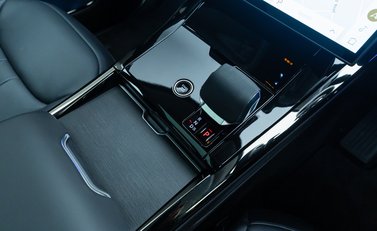 Land Rover Range Rover Sport P550e AUTOBIOGRAPHY 24