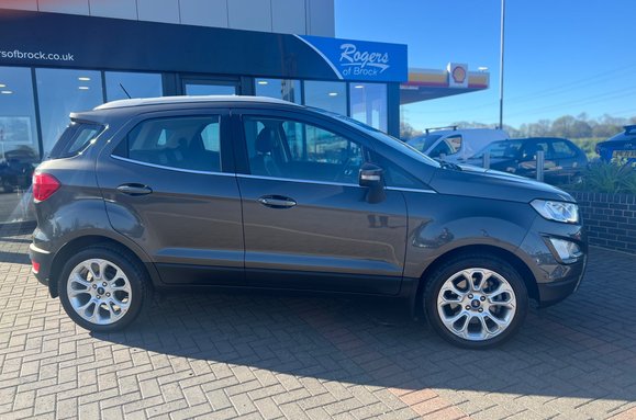 Ford Ecosport TITANIUM 6