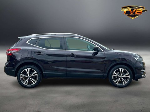 Nissan Qashqai 1.2 Qashqai N-Connecta DiG-T CVT 5dr - NATIONAL DELIVERY* 8