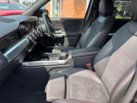 Mercedes-Benz GLB 1.3 GLB200 AMG Line (Premium 2) SUV 5dr Petrol 7G-DCT Euro 6 (s/s) (163 ps) 10