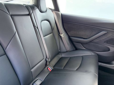 Tesla Model 3 Model 3 Long Range AWD 4WD 4dr 26