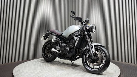 Yamaha XSR900 HERITAGE MT09 2016 ONLY 19K STUNNING MODERN RETRO 900CC 2