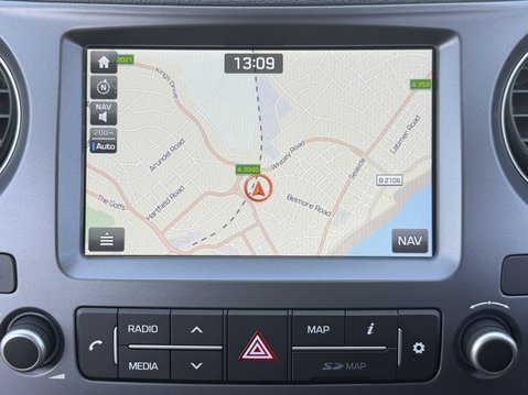 Hyundai i10 1.0 Play 5dr 24