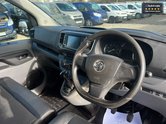 Vauxhall Vivaro SWB L1H1 F2700 Dynamic Air Con Sensors EURO 6 NO VAT 25