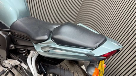 Yamaha FZ1 FAZER 2008 38K GOOD RUNNING PROJECT BIKE SPARES OR REPAIR 15
