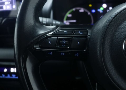 Toyota Yaris 1.5 Yaris Icon HEV CVT 5dr 32