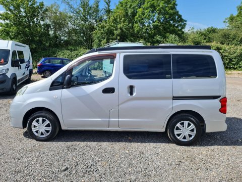 Nissan NV200 Hertford Campers 41