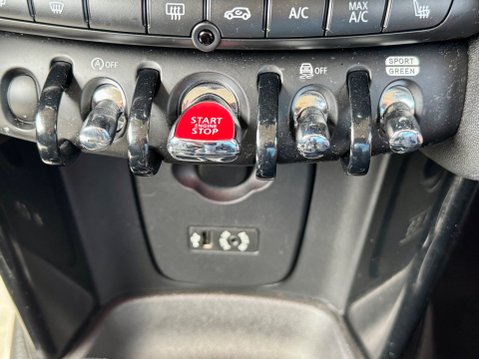 Mini Hatch COOPER S 43