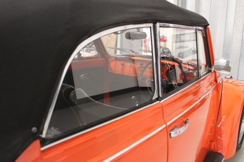 Volkswagen Beetle Convertible by Karmann 45