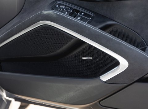 Porsche 911 Carrera GTS (991.2) 22