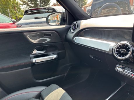 Mercedes-Benz GLB 1.3 GLB200 AMG Line (Premium 2) SUV 5dr Petrol 7G-DCT Euro 6 (s/s) (163 ps) 36