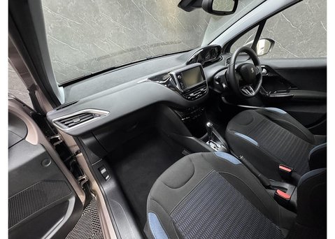 Peugeot 208 1.6 VTi Allure Hatchback 5dr Petrol Auto Euro 5 (120 ps) 52