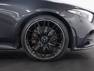 Mercedes-Benz CLS 2.9 CLS350d AMG Line (Premium Plus) Coupe 4dr Diesel G-Tronic 4MATIC Euro 6 6