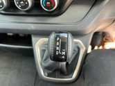 Renault Trafic AUTO SWB L1 Sl28 Sport Edc Dci Air Con Alloys Sensors Cruise EURO 6 31
