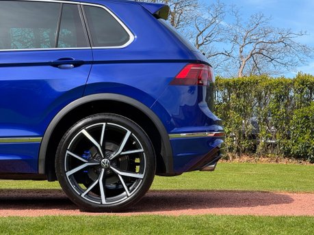 Volkswagen Tiguan R TSI 4MOTION DSG 28
