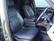 Land Rover Defender 110 D250 HARD TOP SE MHEV styled by Seeker BIG SPEC 17