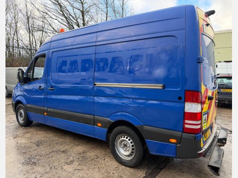 Mercedes-Benz Sprinter 2.1 211 CDi Panel Van 5dr Diesel Manual RWD L2 H3 (234 g/km, 112 bhp) 18