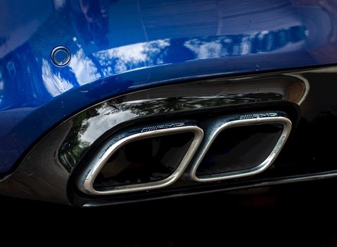 Mercedes-Benz C Class C63 S Coupe 28