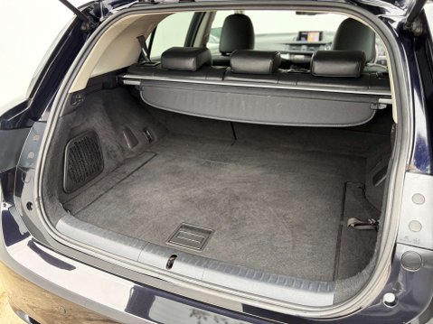 Lexus CT 1.8 CT 200h Luxury CVT 5dr 30